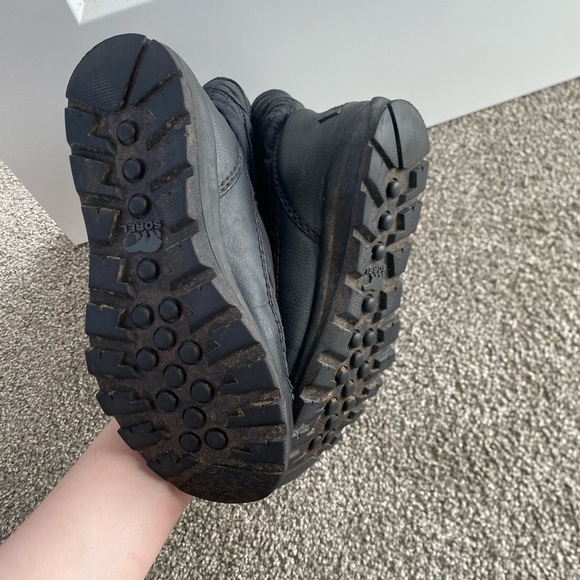 Sorel Black Waterproof Kids Girls‎ Winter Boots Size 2 - Picture 7 of 10